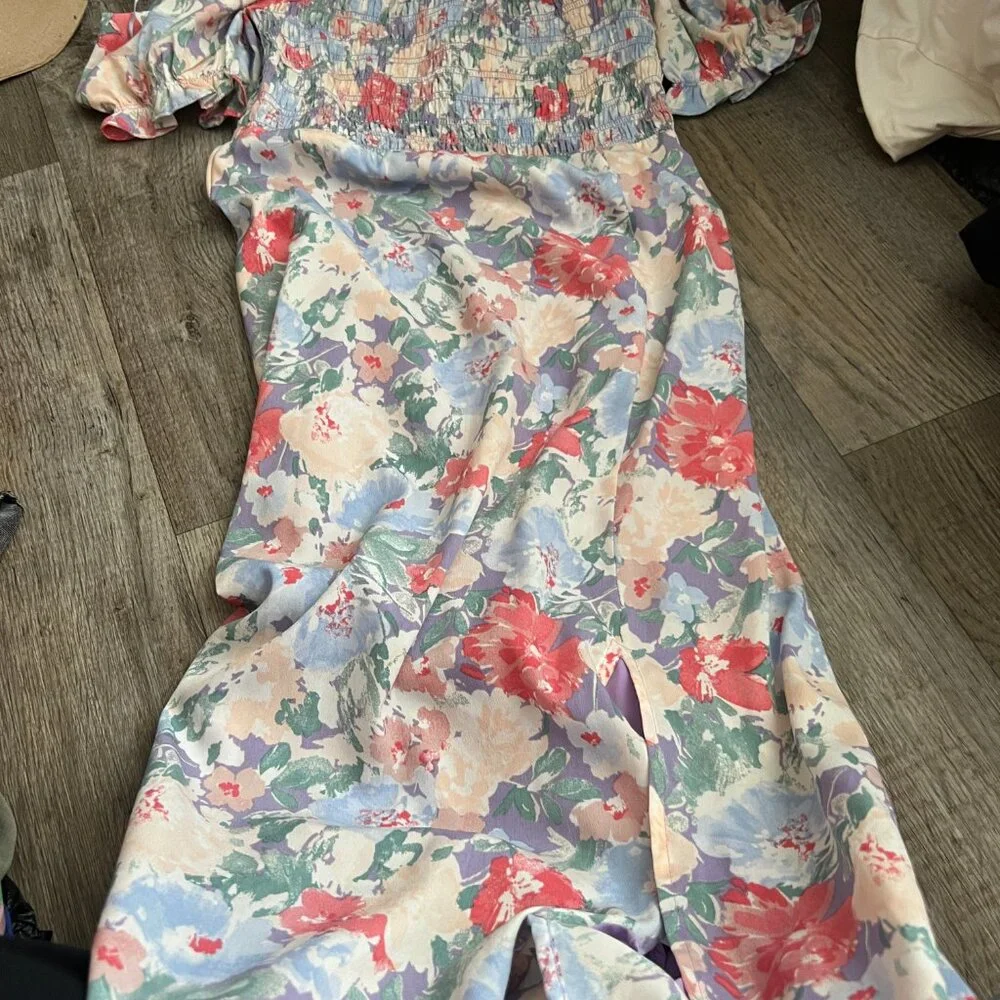 Astr Puff Sleeve Midi Floral Dress size M - Picture 8 of 15